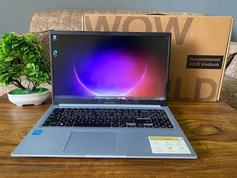 ASUS Vivobook Core i3 12th Gen 12GB RAM 512GB NVMe SSD