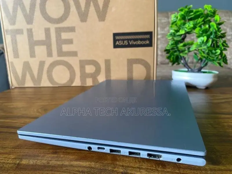 ASUS Vivobook Core i3 12th Gen 12GB RAM 512GB NVMe SSD