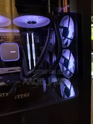 RTX 5070 + Ryzen 7 9700x (MSI Gaming PC Build)