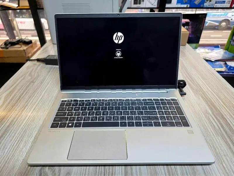 HP ProBook 450 G8 i5 11th Gen 256GB SSD 8GB 15.6 FHD iPS (TOUCH) Win 1