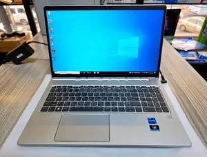 HP ProBook 450 G9 i5 12th Gen 256GB SSD 8GB 15.6 FHD IPS Fingerprint