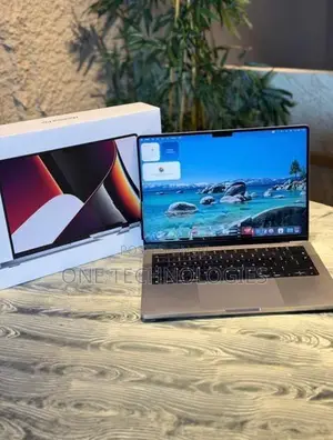 Apple MacBook Pro (M1Pro Chip) 16 inch 16GB/512GB