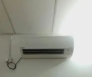 Daikin Air FloorNon Inverter Conditioner 12000BTU