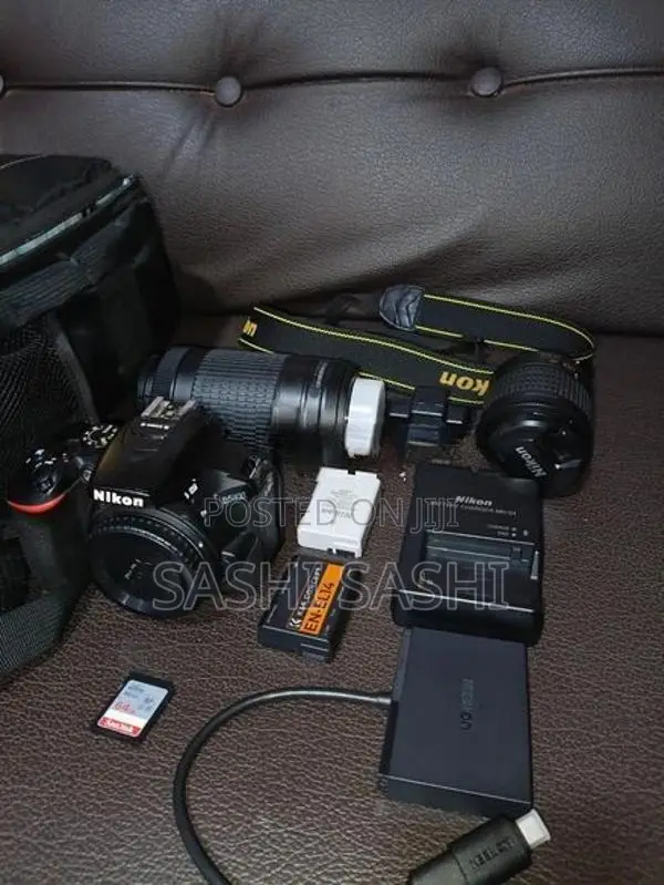 Nikon D5600 Camera