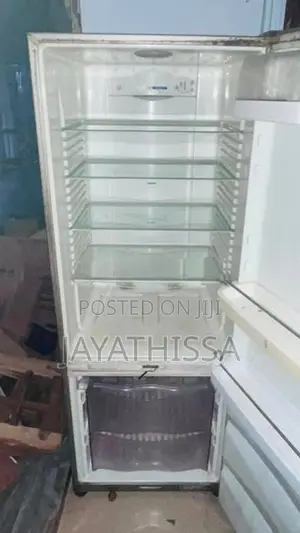 Fisher With Paykel ශීතකරණයක්