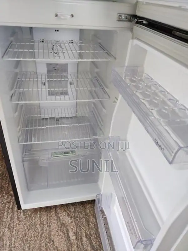 INNOVEX DDN240 Refrigerator – 250L