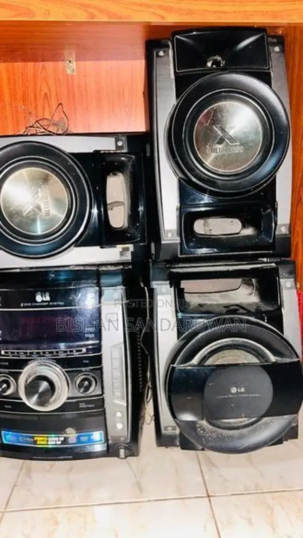 LG Mini H-Fi Spaker System