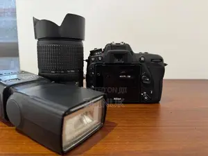 Nikon D7500 With 18-140mm Lense