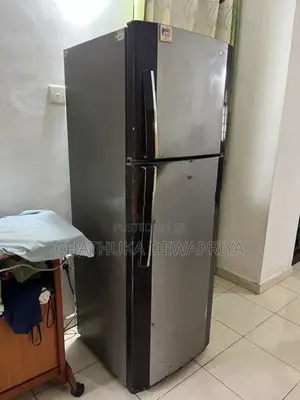 LG M342VM Double Door Refrigerator