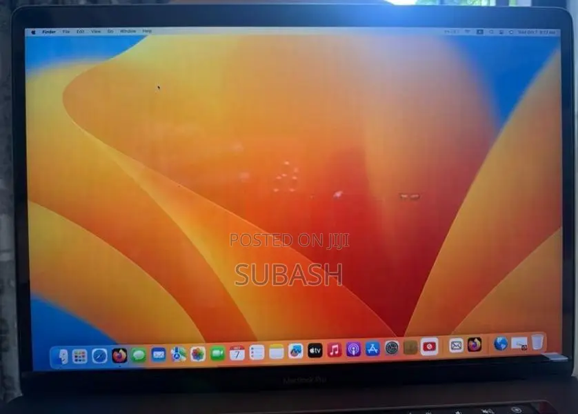 Apple MacBook Pro i7