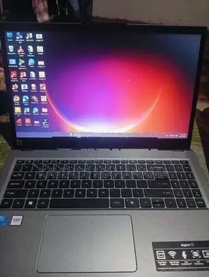 Acer Core i3 Laptop