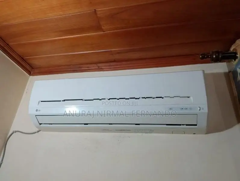 LG 12000 BTU AC