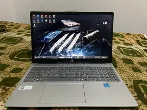 HP Lap Top / 15.6 Blue Core i3 Laptop 16GB RAM 512GB SSD