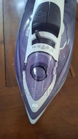 Philips EasySpeed Steam Iron (GC1752/38)