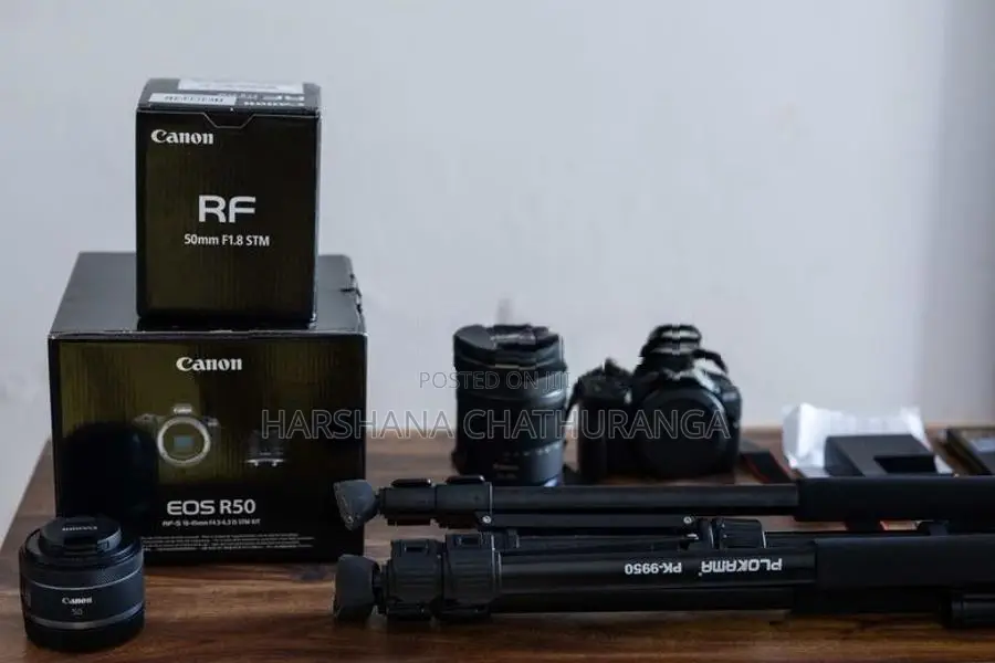 Canon EOS R50 Complete Photography Kit + 2 RF Lenses