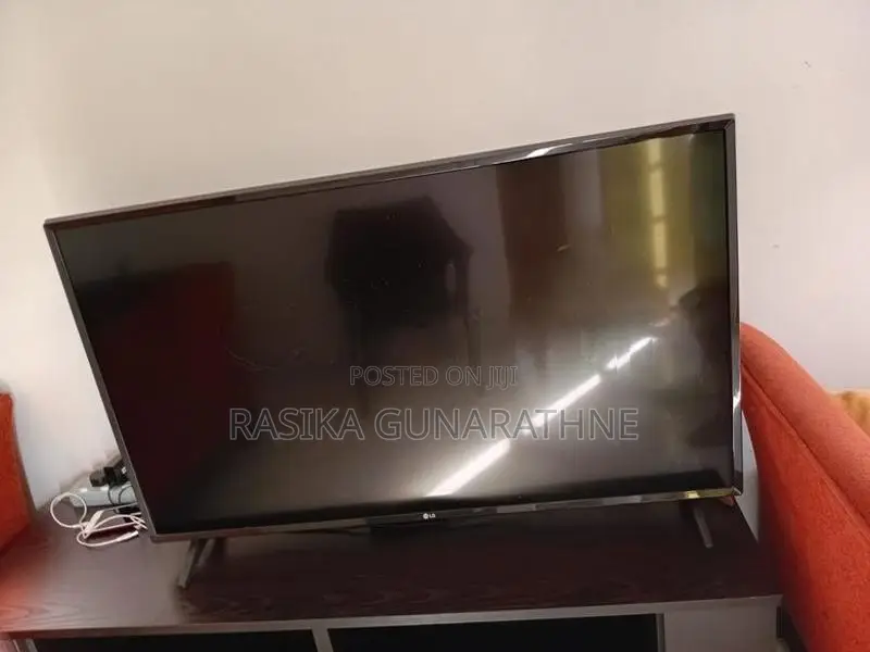 43UJ632T 43” LG TV