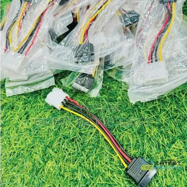 Sata Power Cable