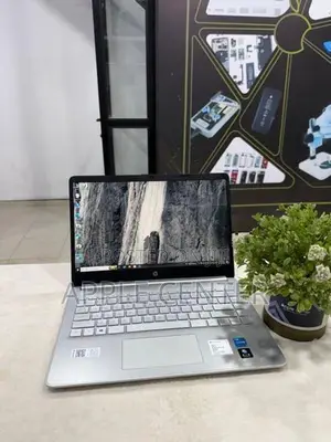 HP Laptop 14S