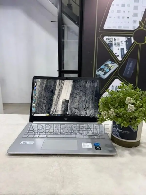 HP Laptop 14S