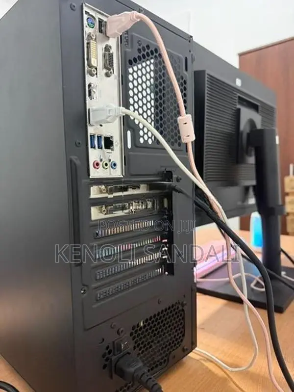 Samsung LED 20 " Display Gaming PC Full Set