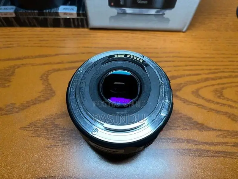 Canon 50mm F/1.8 Lens With Box
