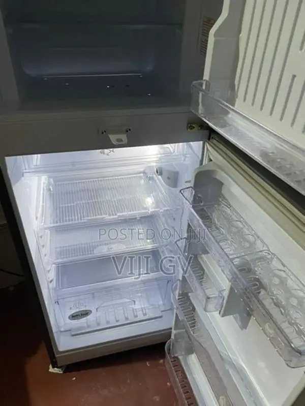 Singer 2 Door Refrigerator