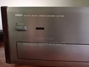 Yamaha AX 1200 Natural Sound Amplifier