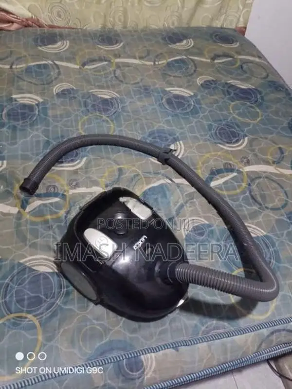 Corded Canister ( Bagged ) Vacuum Cleaner