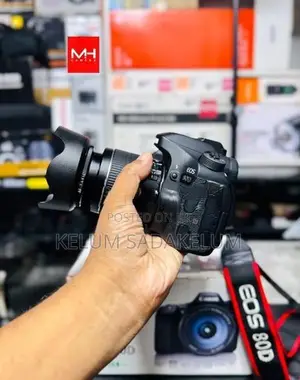 Canon EOS 80D 24.2Mp DSLR Camera Brand new Condition Full Set Box