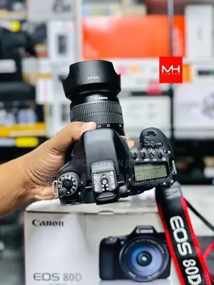 Canon EOS 80D 24.2Mp DSLR Camera Brand new Condition Full Set Box