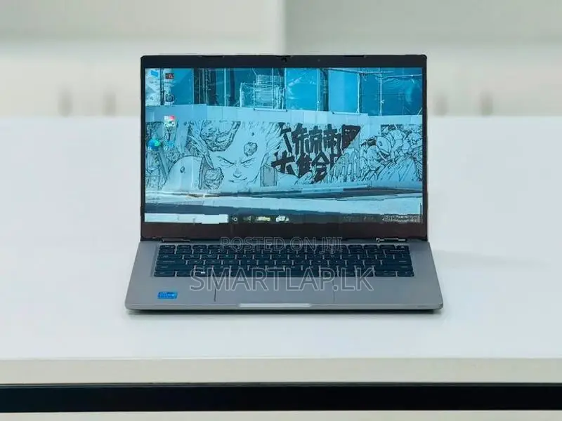Touchscreen Dell Latitude 5330 2 in 1 12th Gen i5 16GB RAM