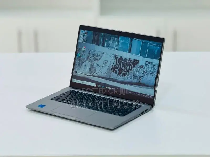 Touchscreen Dell Latitude 5330 2 in 1 12th Gen i5 16GB RAM