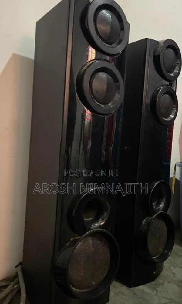 LG Subwoofer With Surround. Front