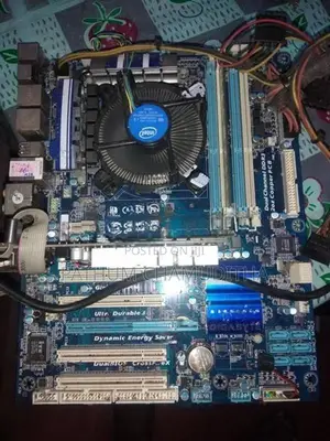 Gigabyte GA-P55-UD3R Motherboard