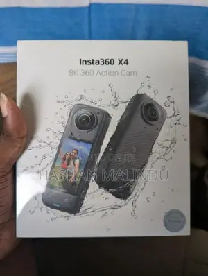 Insta 360 X4