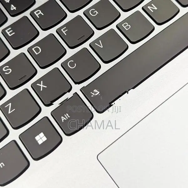 Brandnew Lenovo LOQ 15ARP9 Ryzen 5-7000|RTX 4050/6GB VGA Gaming Laptop