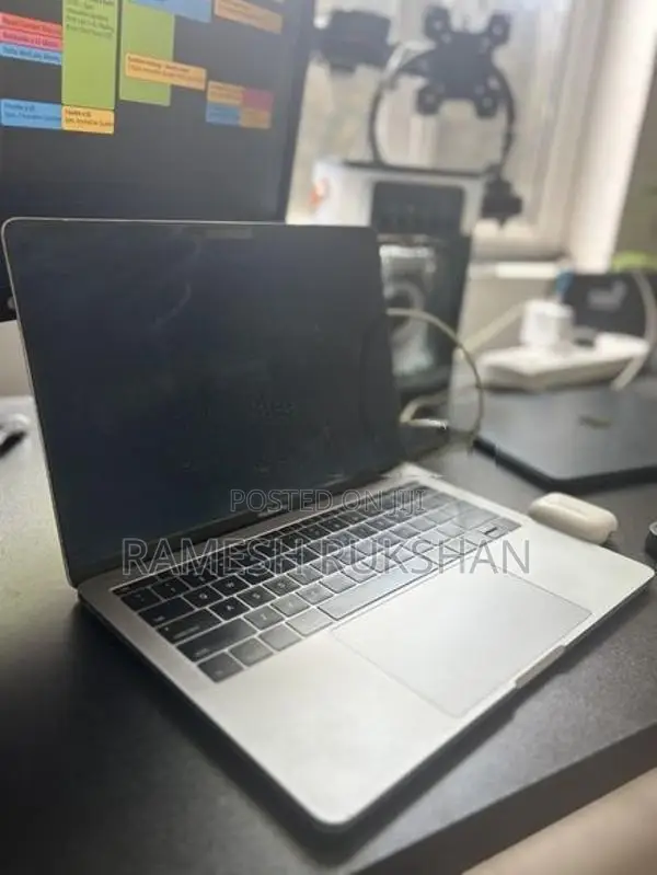 Apple MacBook Pro A1708 for Parts ‍