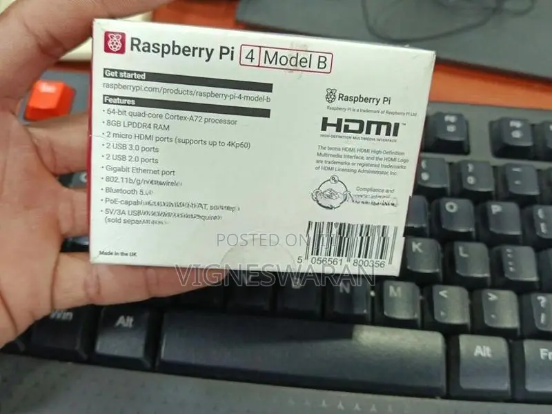 Raspberry Pi 4 Model B - Desktop computer