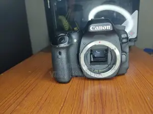 Canon 80D Camera With Tamron 17-50 f2.8 Lens