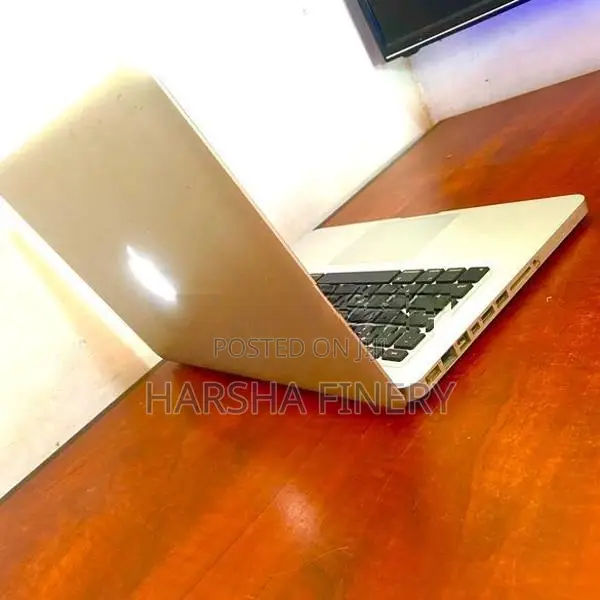 Apple MacBook Pro 2012 (Mid)