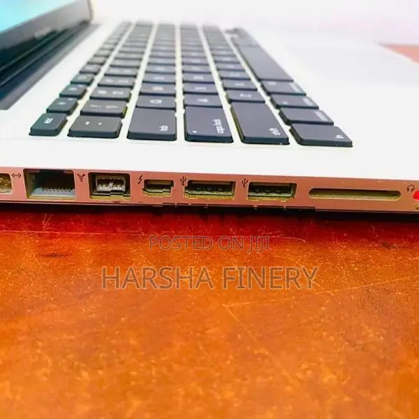 Apple MacBook Pro 2012 (Mid)