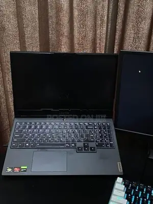 LENOVO Legion 5
