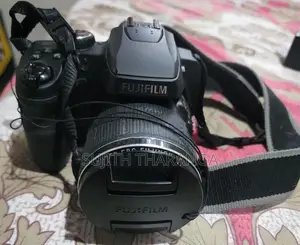 Fujifilm Finepix SL1000 Digital Camera