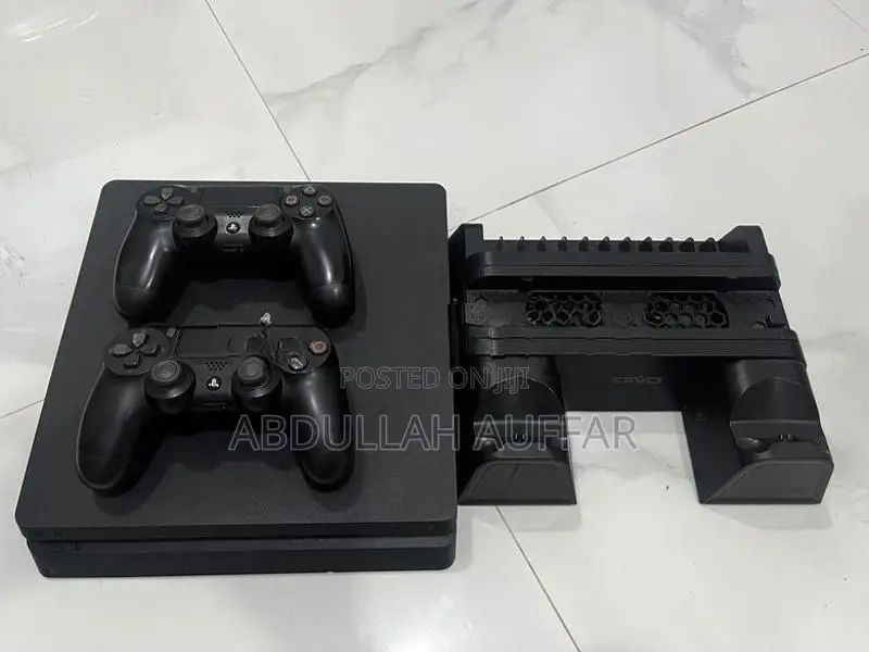 Sony PS4 Console