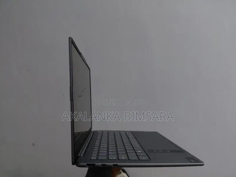 Lenovo Yoga Slim 7 14IMH9