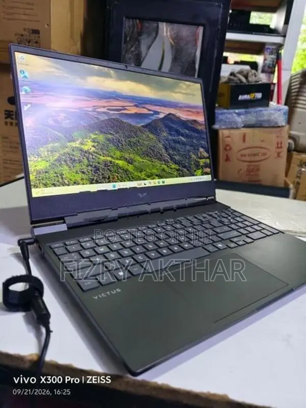 HP Victus Gaming Laptop (Ryzen 7 / RTX 5050 8GB 24GB RAM 1TB SSD)