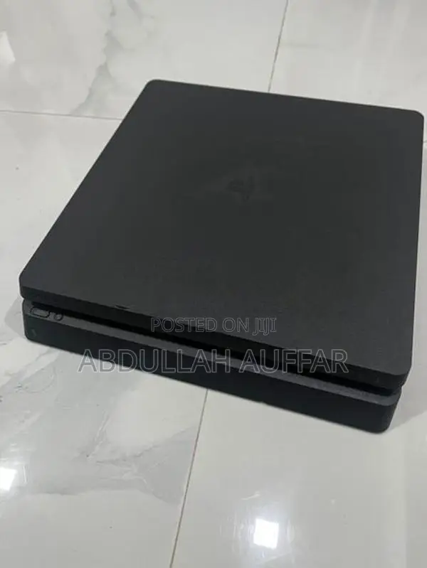 Sony PS4 Console