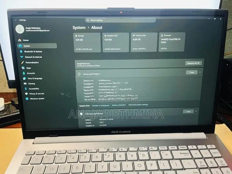 Asus Vivobook Laptop (only 3 month use) / i3 8GB Ram 256GB Nvme