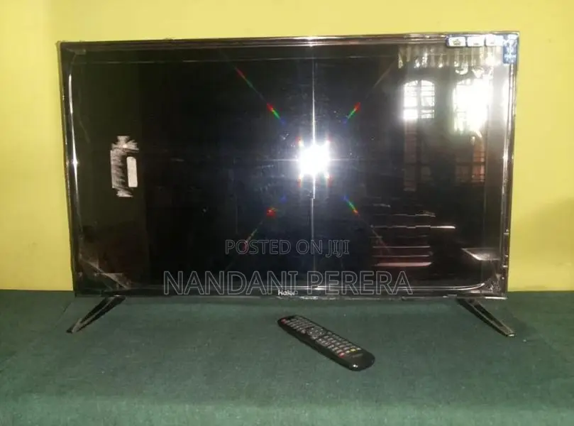 Haier Model: LE32K6000,black TV එකක් පහසු මිලට