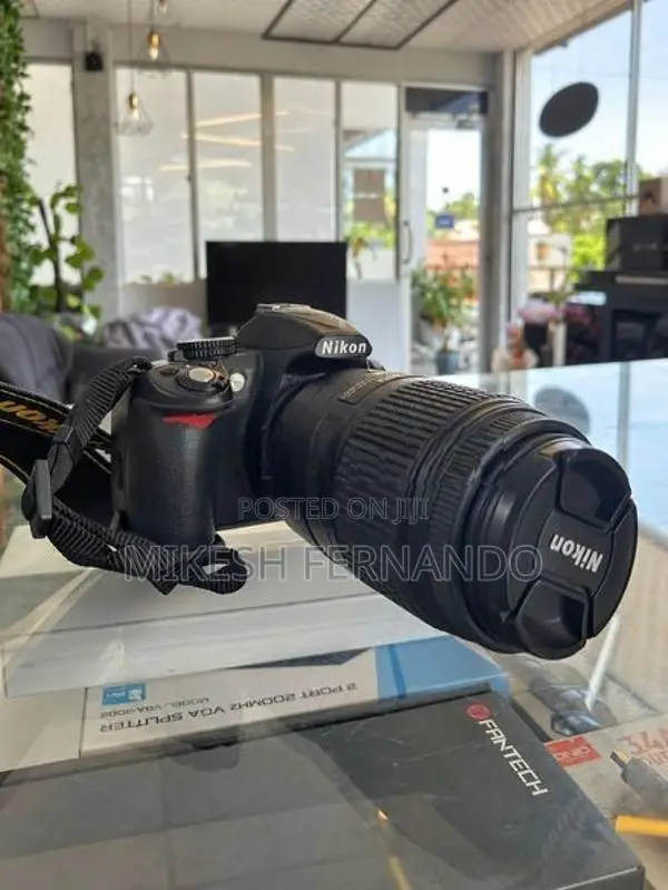 Nikon DSLR Camera With 55–300mm VR Lens